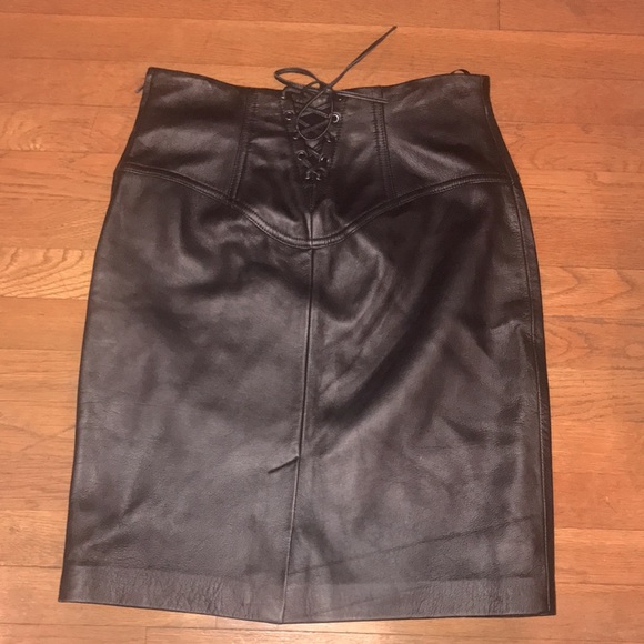 NWT Leather Express Skirt - Picture 3 of 9